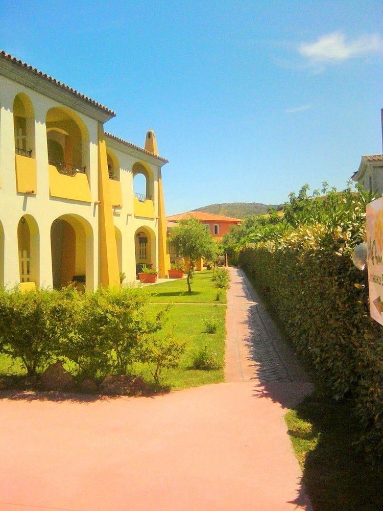 Case Vacanze San Silvestro 布多尼 外观 照片