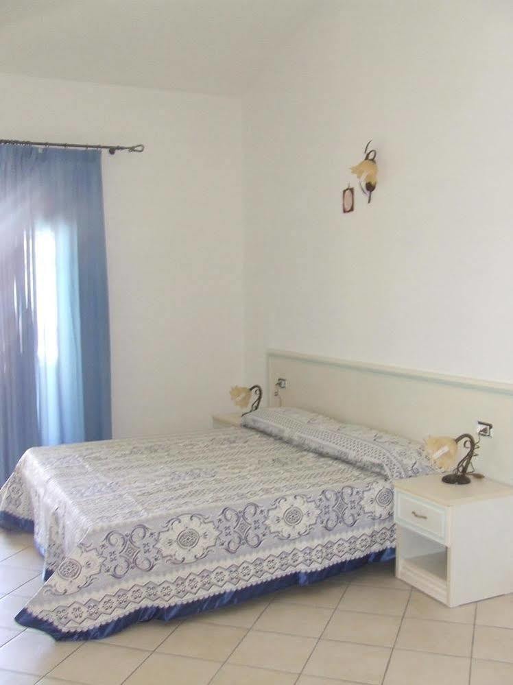 Case Vacanze San Silvestro 布多尼 外观 照片